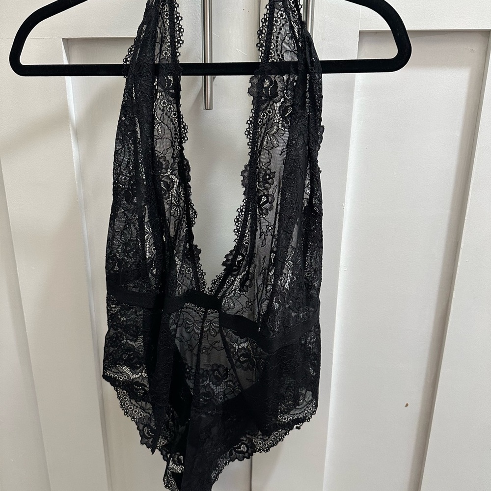 Chic Black Lace Shapewear Bodysuit